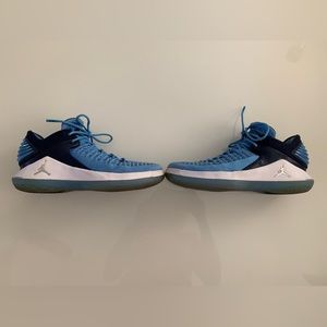Nike Air Jordan XXXII Low UNC Win like 82 Youth Size 6.5